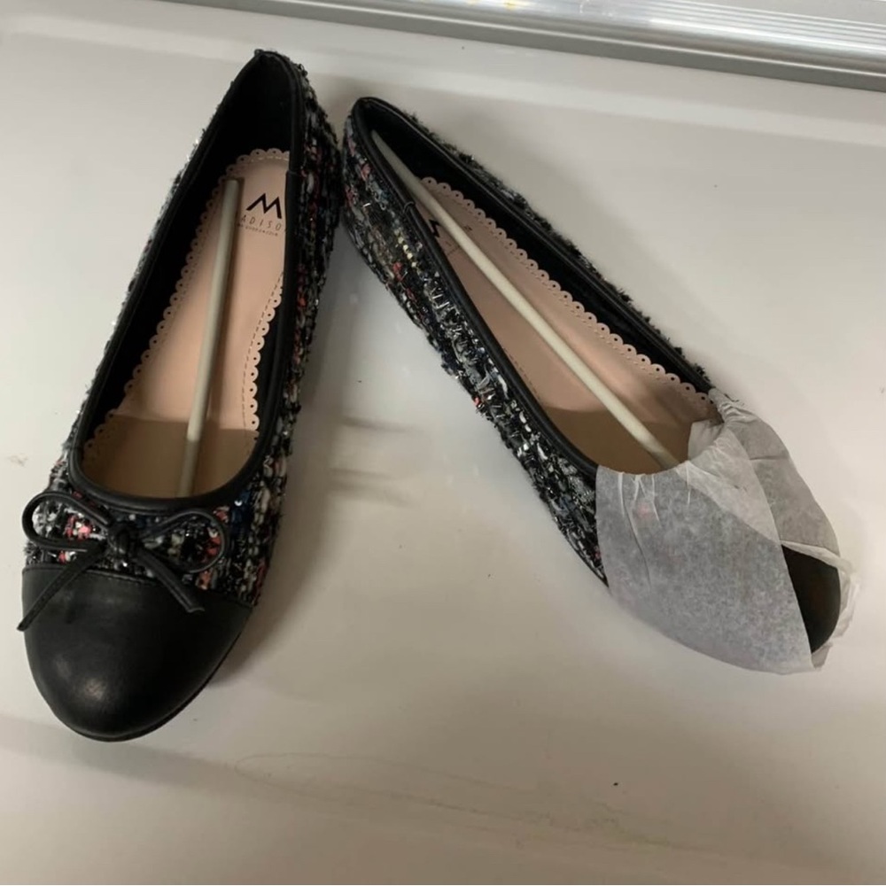Women Black Tweed Ballet Flats